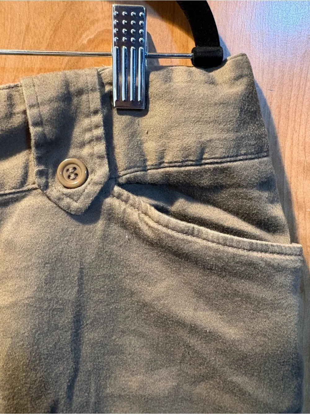 Courtenay Olive Green Cargo Shorts
